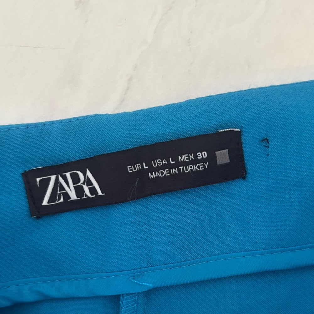 Zara Blue Large Women's Shorts - Picture 2 of 4
